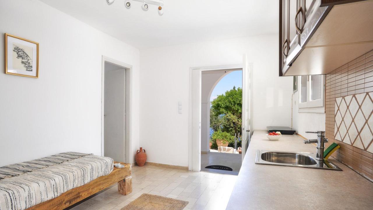 New! Paxoswhite Sea View Apartments & Studios! 盖奥斯 外观 照片