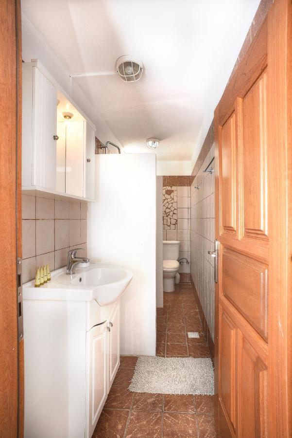 New! Paxoswhite Sea View Apartments & Studios! 盖奥斯 外观 照片