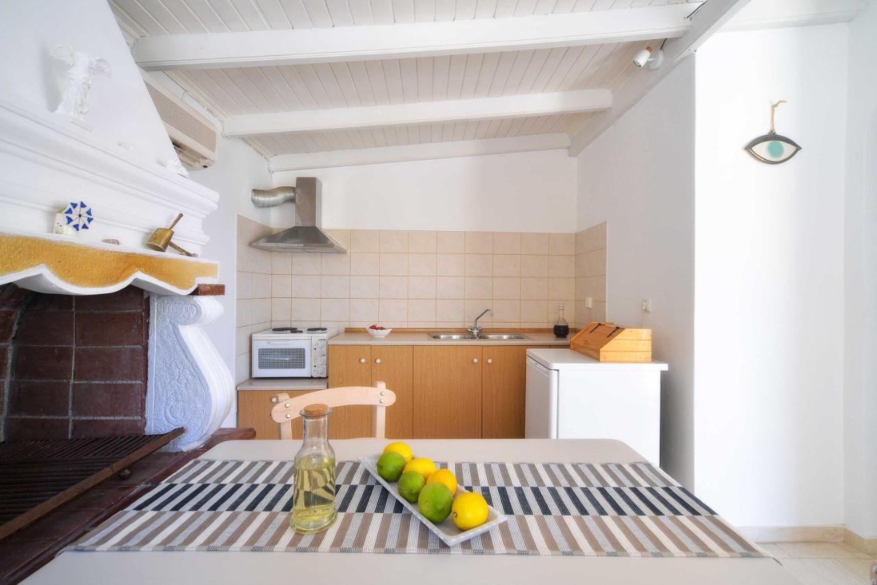 New! Paxoswhite Sea View Apartments & Studios! 盖奥斯 外观 照片