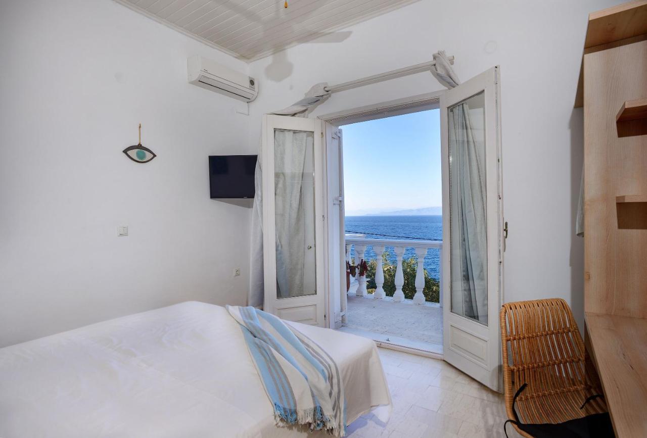 New! Paxoswhite Sea View Apartments & Studios! 盖奥斯 外观 照片
